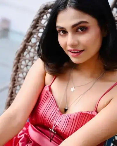 Call Girls Service in Jamboni